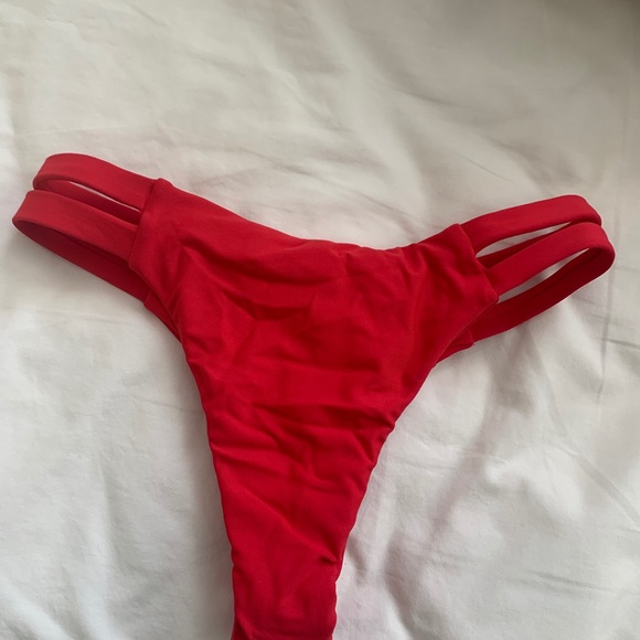 *NWOT* MIDORI BIKINI CHERRY ETTA  BOTTOMS - SM - Picture 3 of 4